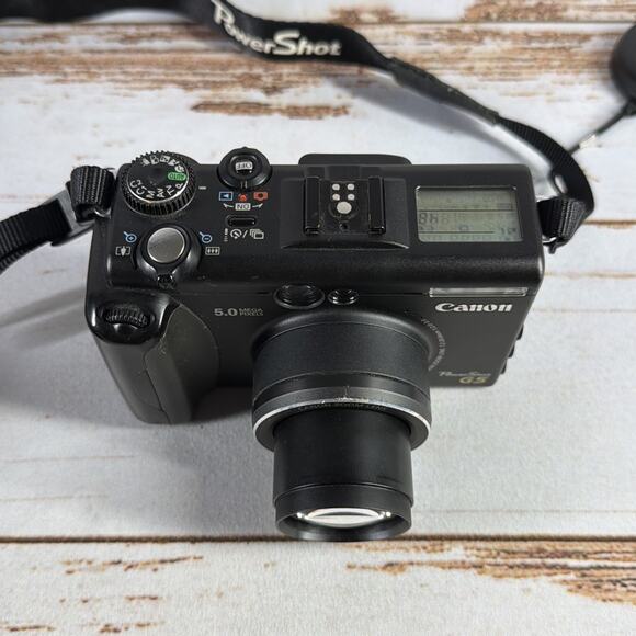Canon PowerShot G5 5.0MP Digital Camera Black - For Parts Black Screen - Picture 2 of 5